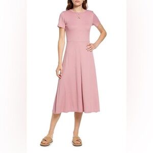NWOT Treasure & Bond Ribbed Midi Dress
